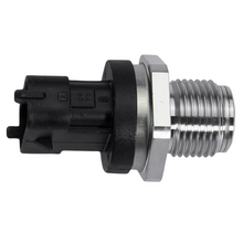 Load image into Gallery viewer, 129A00-57100 Pressure Sensor Compatible with Yanmar 3JH40 3TNV84T 4TNV98C 3TNV88 3TNV86CT 3TNV86CHT 4TNV84T 4TNV86CT 4JH110 4JH45 4JH57 4JH80  Engine #129A0057100 Fuel Rail Oil Pressure Sensor