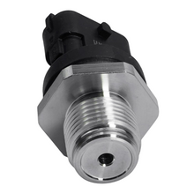 Load image into Gallery viewer, 129A00-57100 Pressure Sensor Compatible with Yanmar 3JH40 3TNV84T 4TNV98C 3TNV88 3TNV86CT 3TNV86CHT 4TNV84T 4TNV86CT 4JH110 4JH45 4JH57 4JH80  Engine #129A0057100 Fuel Rail Oil Pressure Sensor
