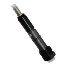 Load image into Gallery viewer, 4PCS J909475 0432131881 Fuel Injection Nozzle for CASE Backhoe Loader IH 4390 4390T 480E 580E 580SE 580K 590 6590 6590T 780C 780D Skid Steer Loader 1845C